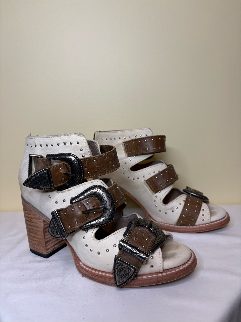 Freebird by Steven Cream and Brown Studded Buckle Heeled Sandals Size 7